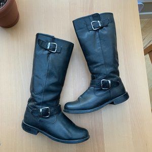 fall black buckle boots